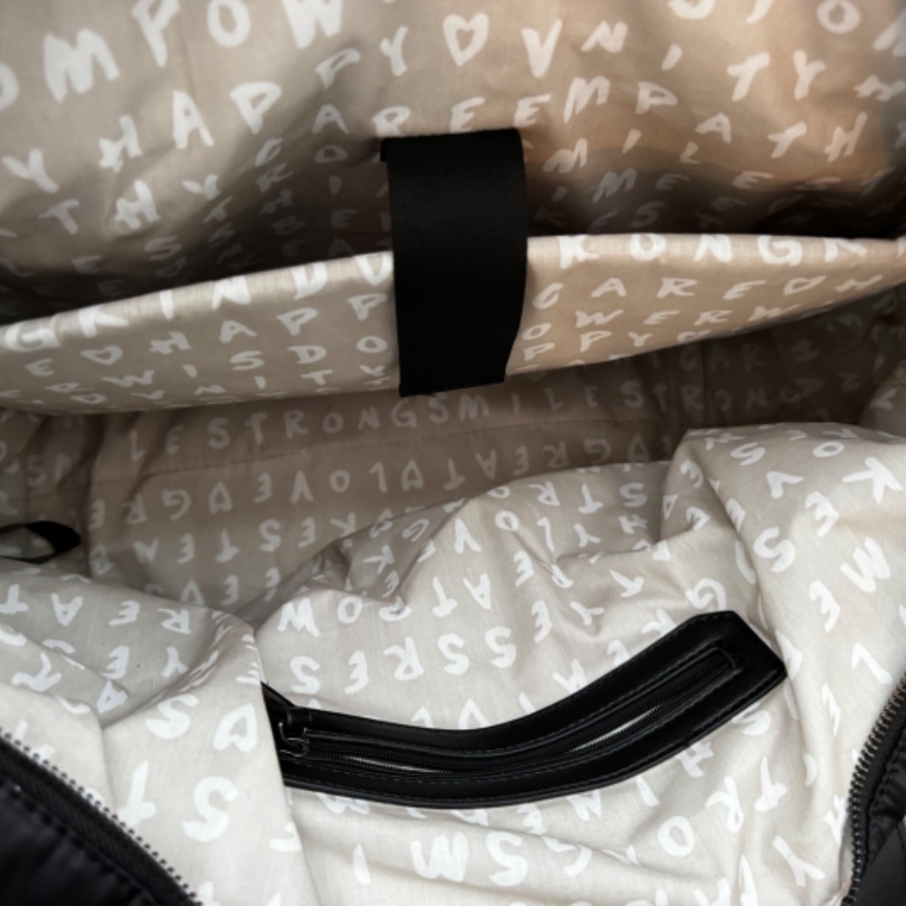 Aimee Kestenberg Personal Item Travel Bag Black - Picture 5 of 10
